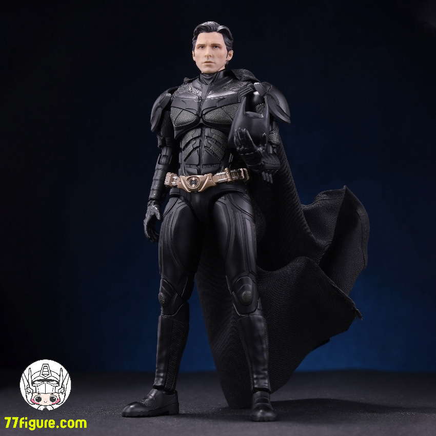 創世模王 Modoking 1/12 『バットマン: ダークナイト』バットマンと 創世模王 Modoking 1/12 『バットマン: ダークナイト』バットマンと