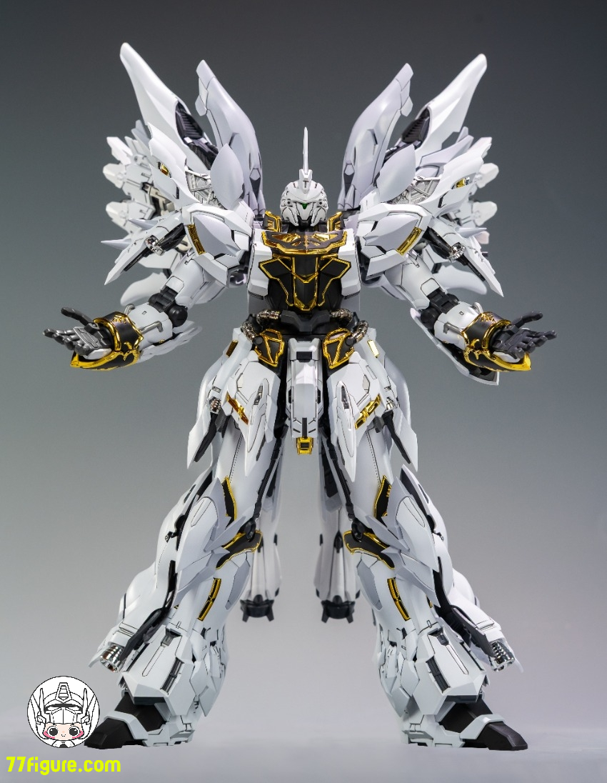 【予約商品】彗星科技 1/100 MSN-06S 白狼スリータイムススピード プラモデル
