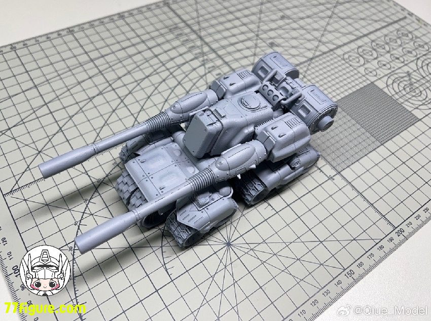 【先行販売】Qiue Models 1/72 『コマンド&コンカー:レッドアラート3 』 天启 タンク プラモデル