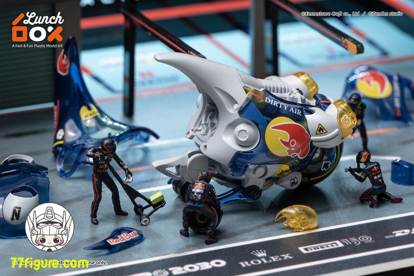 【品切れ】核誠治造 Earnestcore Craft ランチボックス シリーズ 大兜丸 紅牛甲虫車隊 青透明版 プラモデル