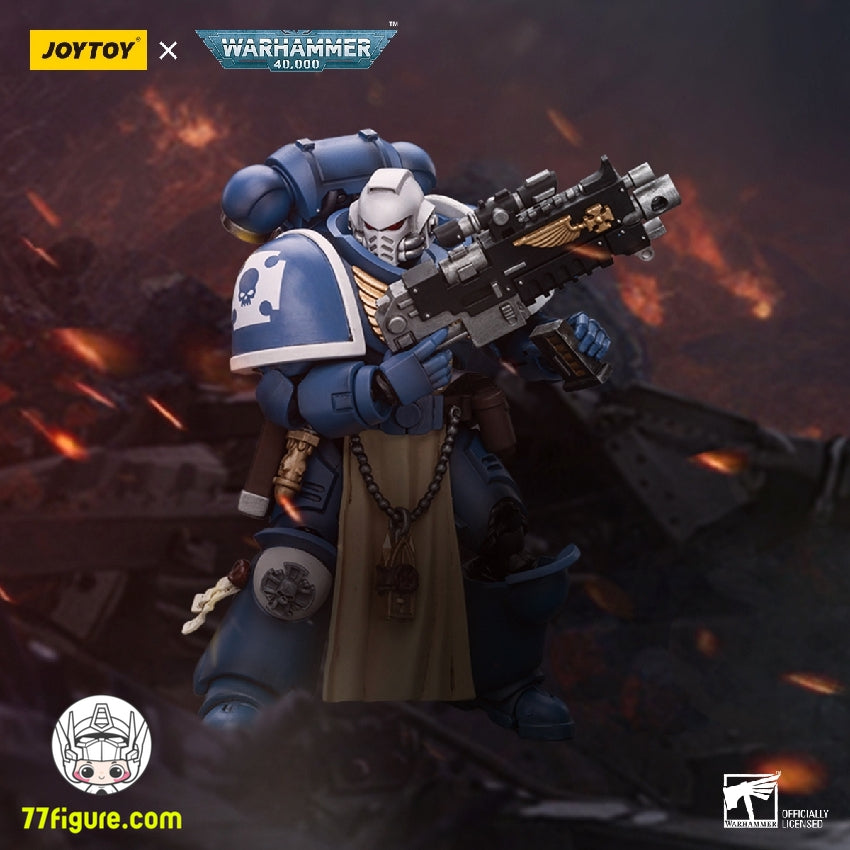 【品切れ】ジョイトイ JoyToy Source 1/18『ウォーハンマー40K』ウルトラマリーンズ スターンガード ベテラン ボルトライフル付き 塗装済み可動フィギュア