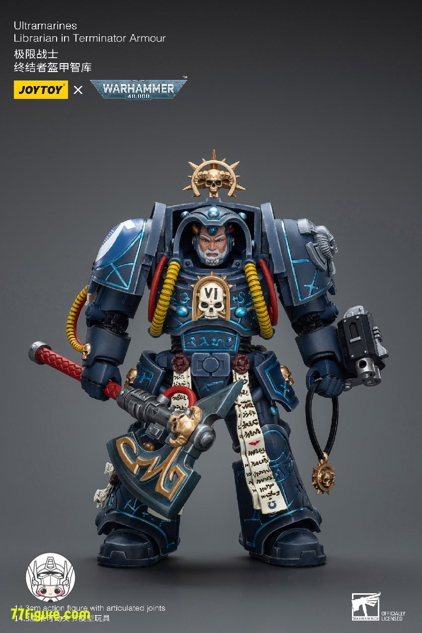 【品切れ】ジョイトイ JoyToy Source 1/18『ウォーハンマー40K』ターミネーターアーマーを着たウルトラマリン ライブラリアン 塗装済み可動フィギュア