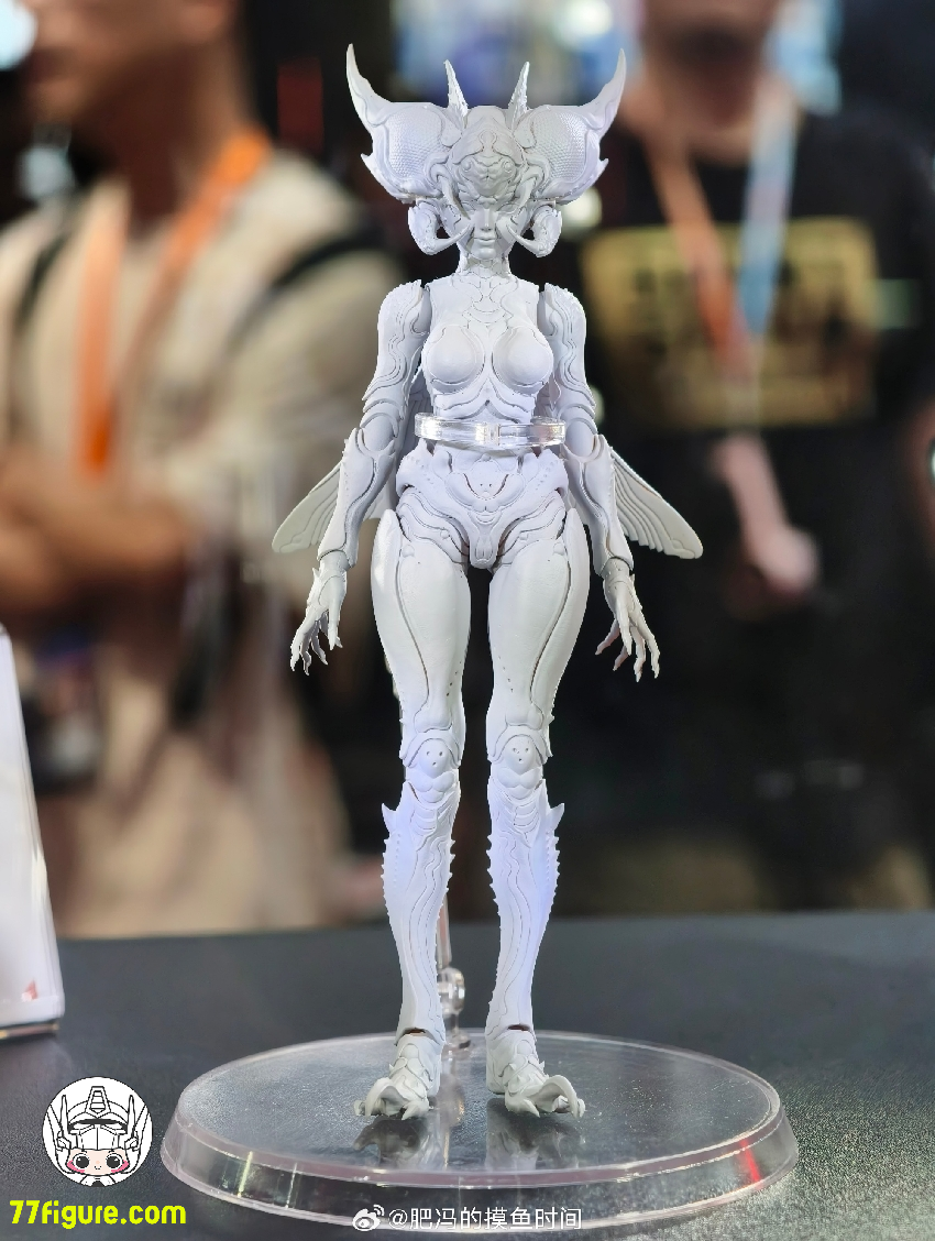 【予約商品】Romankey 1/12 シルバーウィングドレディ 塗装済み可動フィギュア