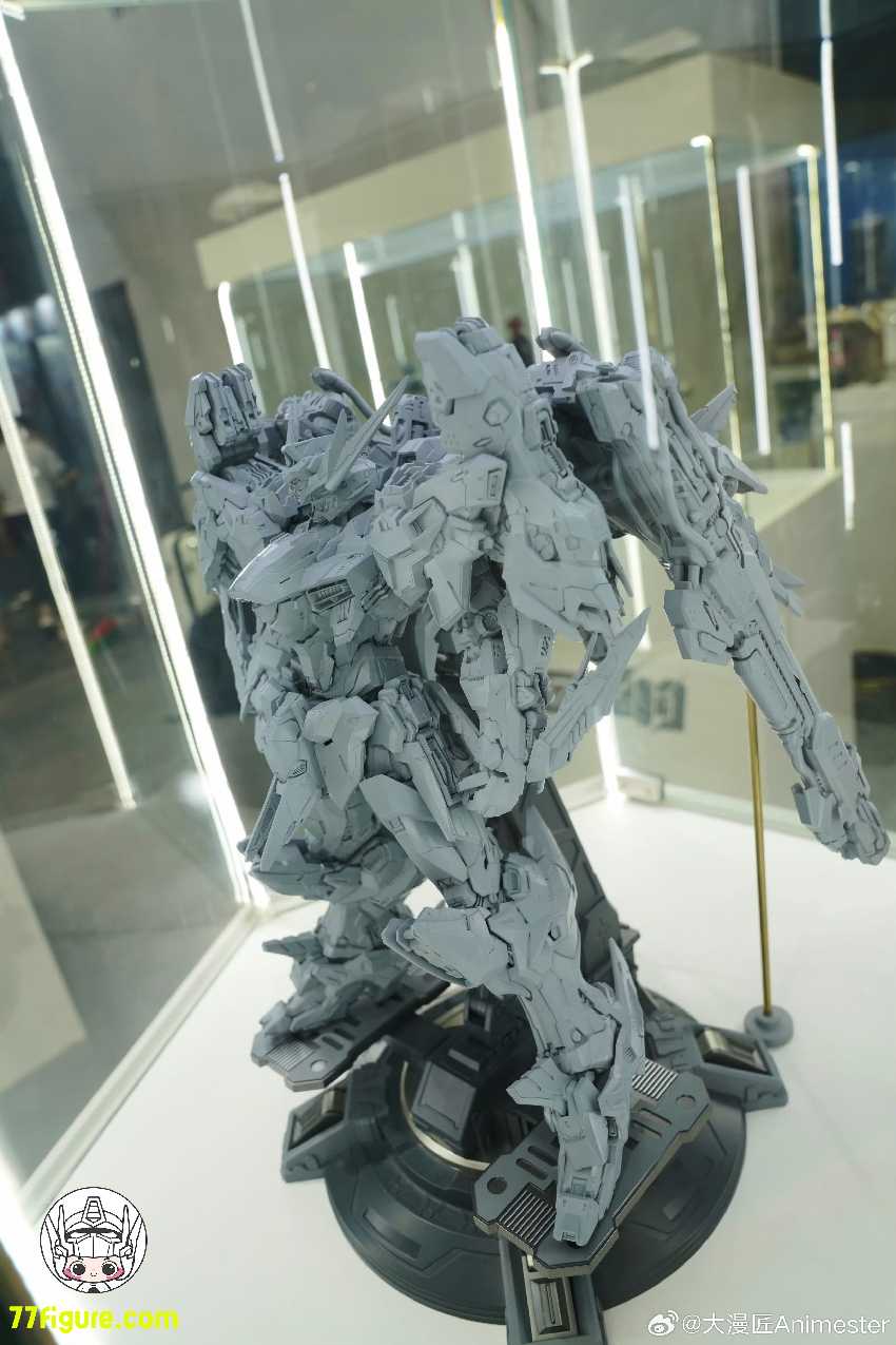 【予約商品】Animester × インフィニットディメンション Infinite Dimension 1/72 無限級 スカイ ブレイズ プラモデル