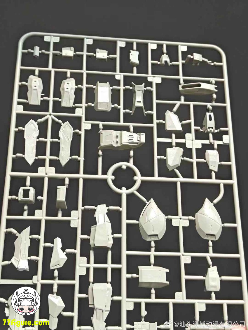 【予約商品】SV Model 1/100 フェイト・エッジ プラモデル