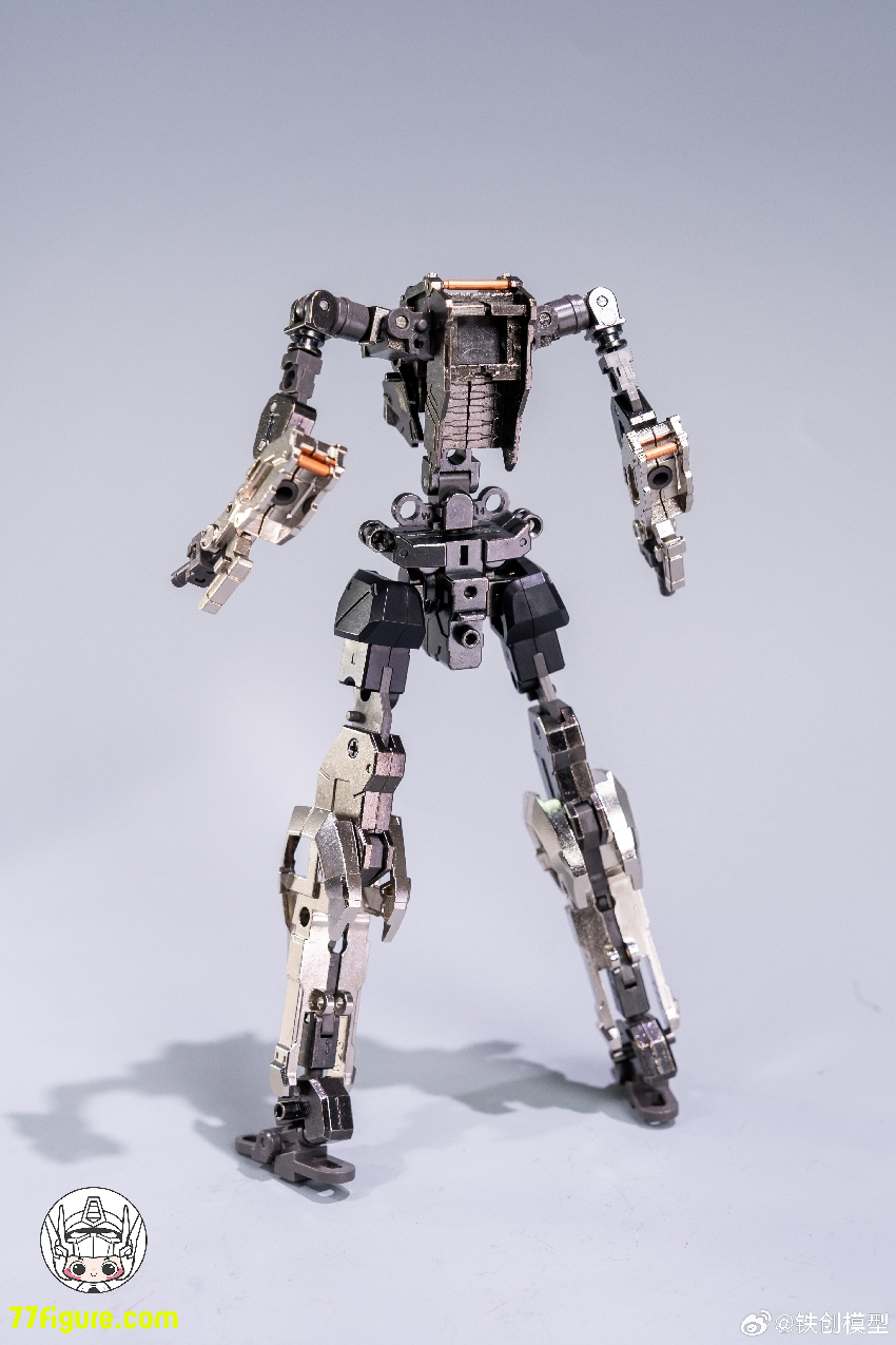 鉄創模型 Iron Toys 1/100 MG Daban 8829 ストライクガンダム用 合金フレーム プラモデル