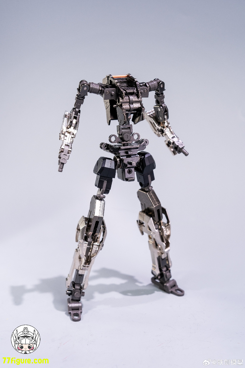 鉄創模型 Iron Toys 1/100 MG Daban 8829 ストライクガンダム用 合金フレーム プラモデル
