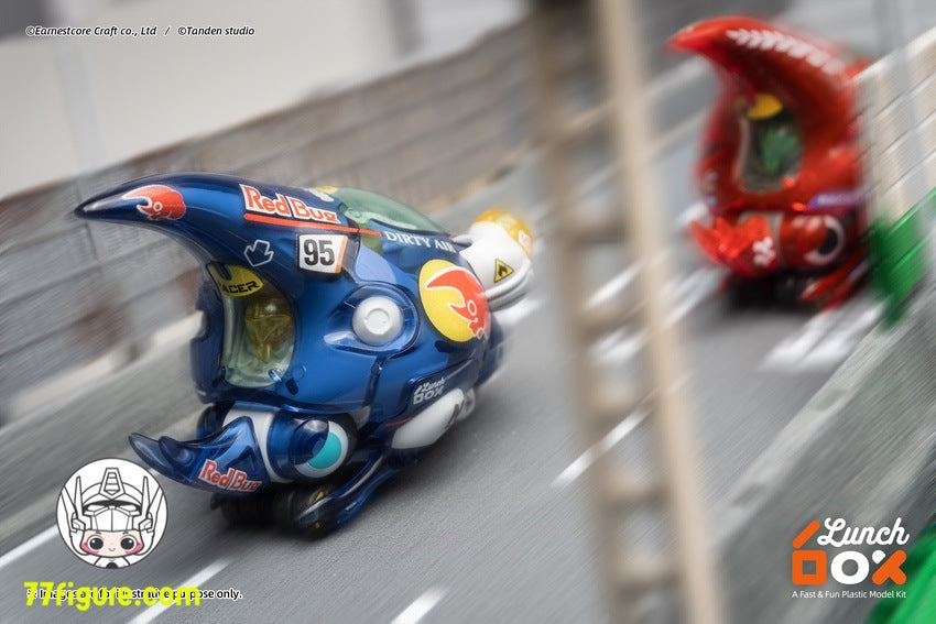 【品切れ】核誠治造 Earnestcore Craft ランチボックス シリーズ 大兜丸 紅牛甲虫車隊 青透明版 プラモデル