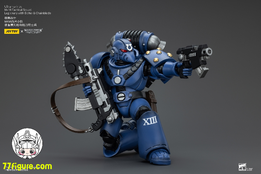 【品切れ】ジョイトイ JoyToy Source 1/18 『ウォーハンマー ホルスの異端』ウルトラマリーンズ MK VI 戦術部隊軍団兵 ボルター&チェーンブレード付き 塗装済み可動フィギュア