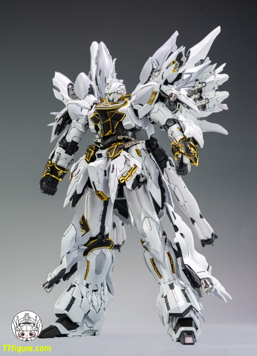 【予約商品】彗星科技 1/100 MSN-06S 白狼スリータイムススピード プラモデル
