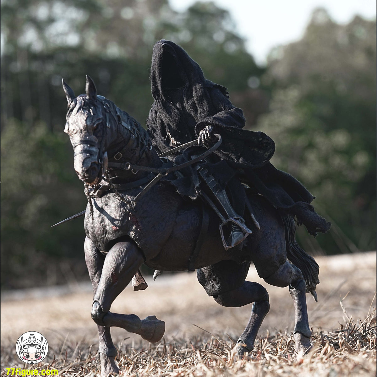Round Culture Nazgûl & Nazgûl Steed Set
