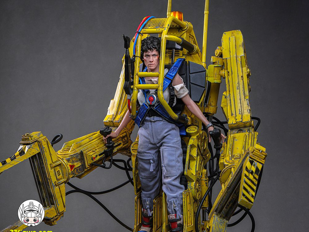 【予約商品】Hot Toys 1/6 MMS923『エイリアン2』エレン・リプリー＆パワーローダー セット 塗装済み可動フィギュア