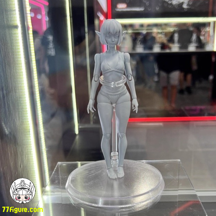 【予約商品】Romankey 1/12 UMS006 女性素体 塗装済み可動フィギュア