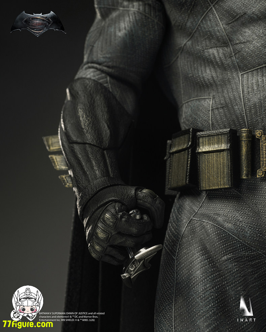 【予約商品】INART 1/6 AgA034『バットマン vs スーパーマン ジャスティスの誕生』 バットマン ライトアーマー 塗装済み可動フィギュア