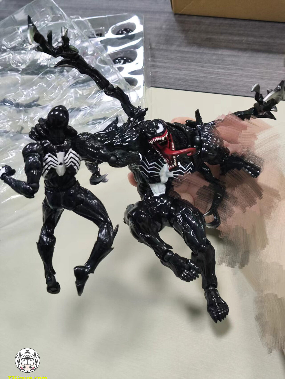【予約商品】PCToys Amazing Yamaguchi ヴェノム PC03 グロッシーブラック版 塗装済み可動フィギュア