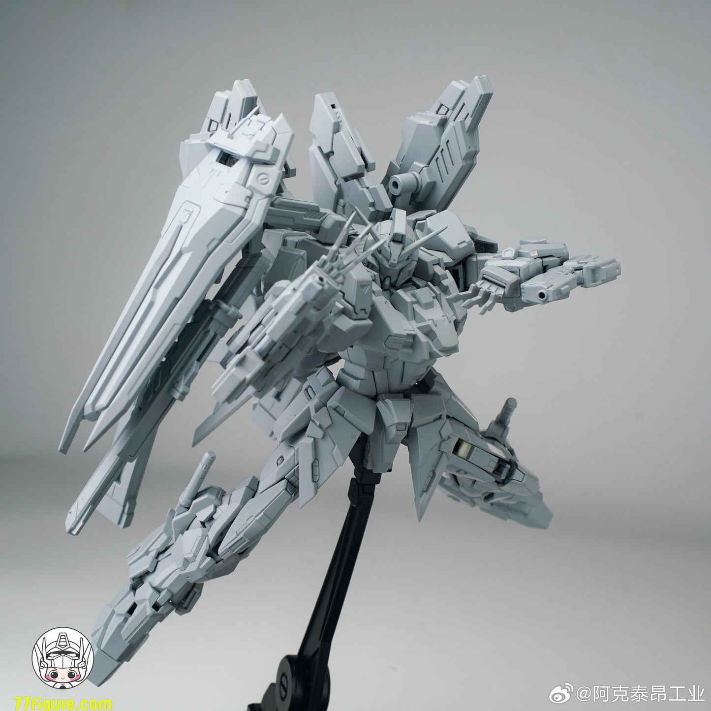 【予約商品】Arkteon Industry 1/100 サンダーストーム プラモデル