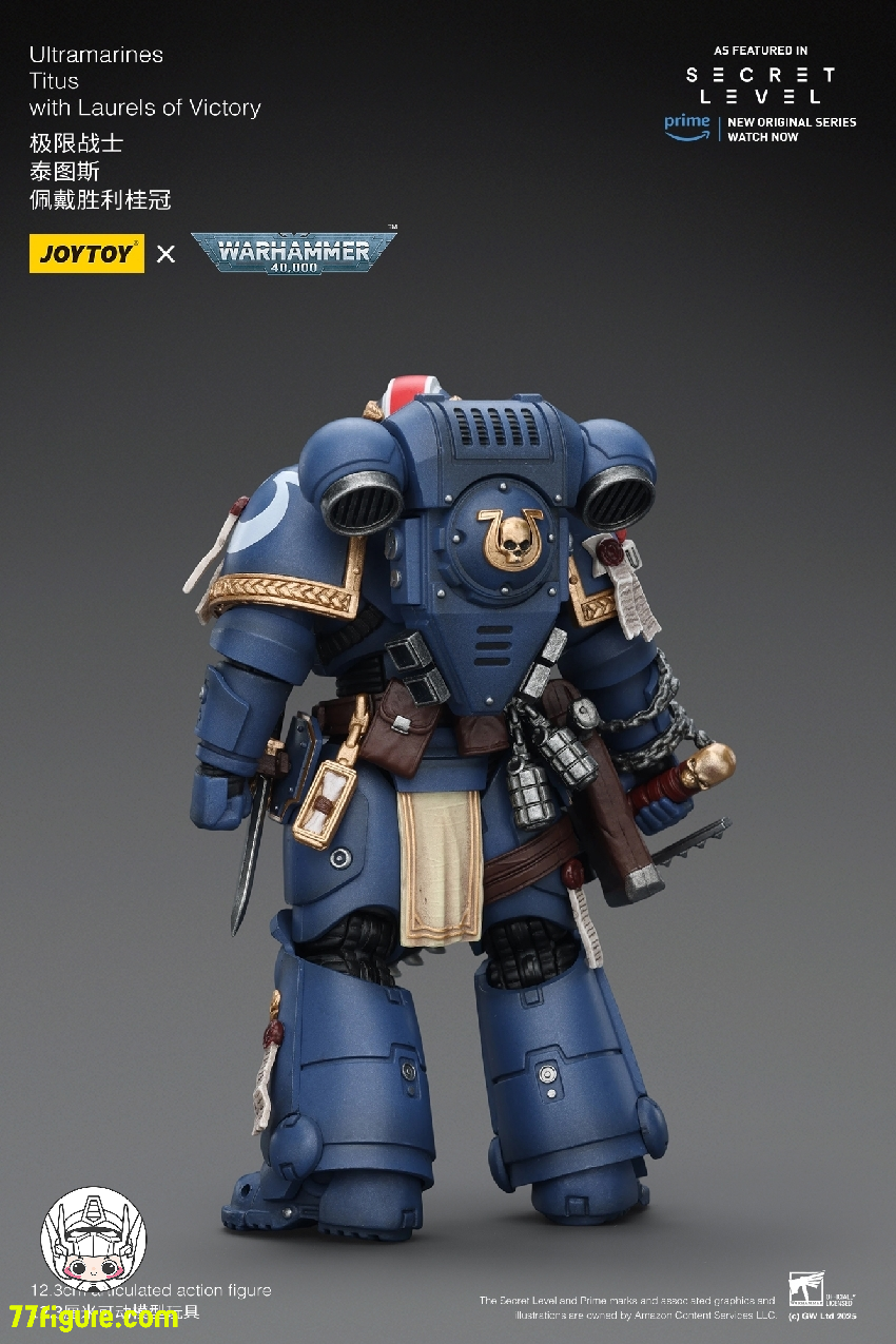 【品切れ】ジョイトイ JoyToy Source 1/18 『ウォーハンマー40K』ウルトラマリーンズ タイタス ローレルズ オブ ヴィクトリー付き 塗装済み可動フィギュア