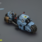 【予約商品】ジョイトイ JoyToy Source 1/18 『ウォーハンマー40K』スペースウルフ レイダーパターン コンバットバイク ツインリンクド・ボルトライフル付き