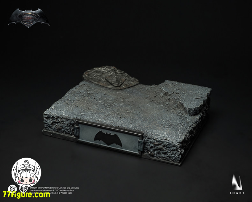 【予約商品】INART 1/6 AgA034『バットマン vs スーパーマン ジャスティスの誕生』 バットマン ライトアーマー 塗装済み可動フィギュア