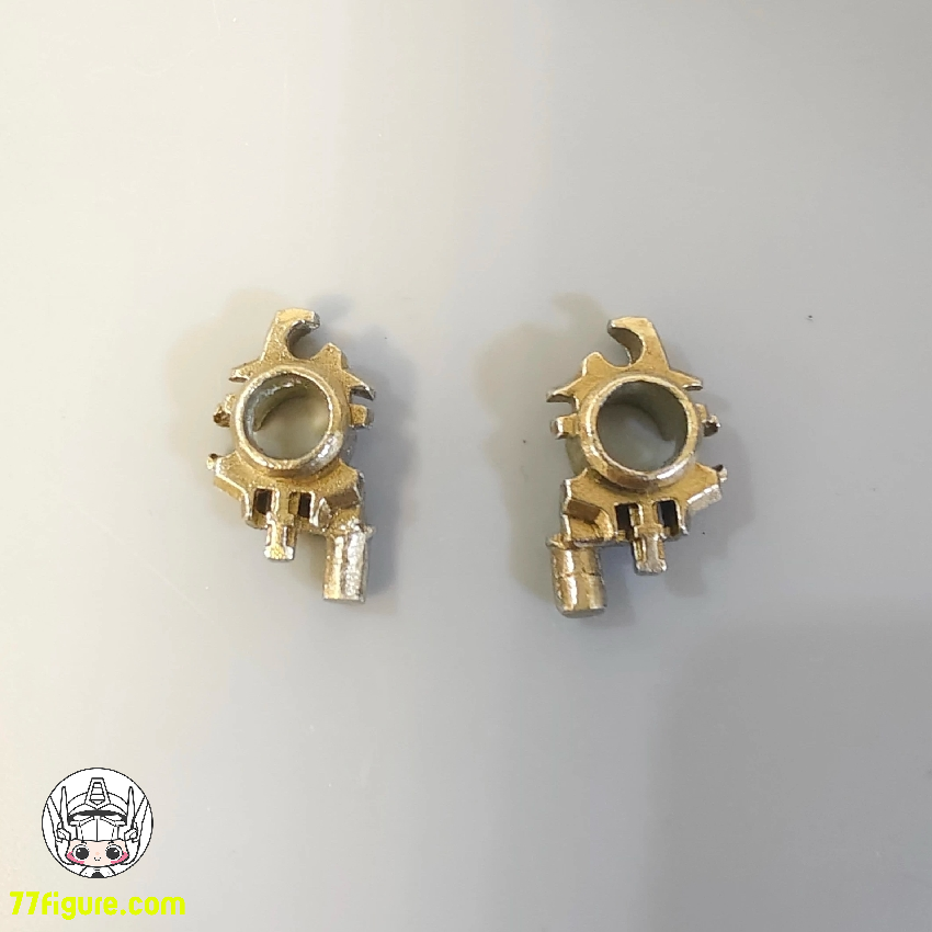 【予約商品】Wolf Technology 1/100 狼王用 肩の金属強化パーツ