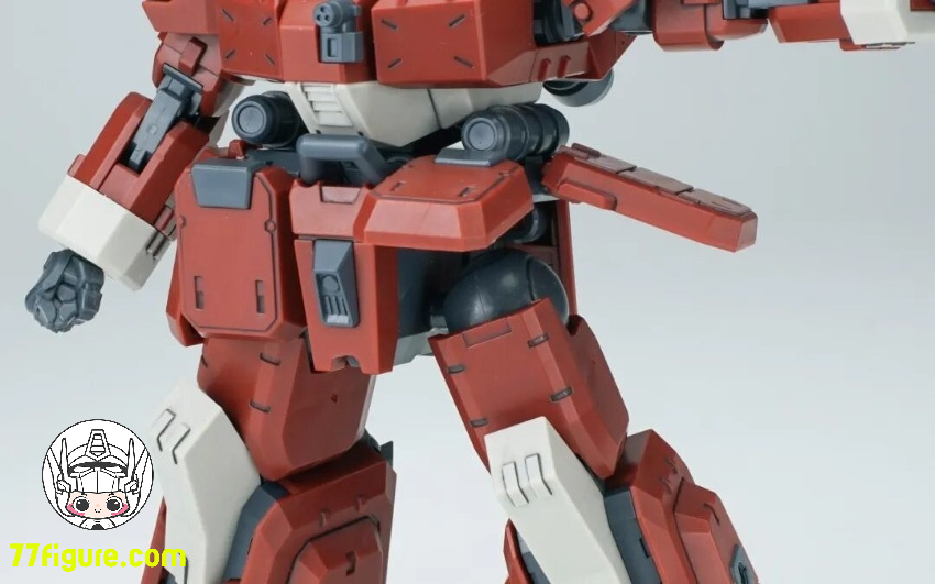 酋長大陸 1/144 超動騎兵 轟魔 赤Ver. プラモデル