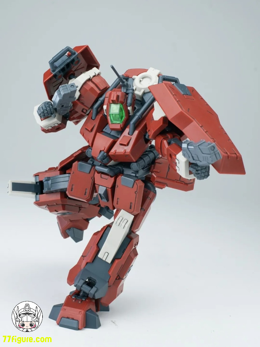 酋長大陸 1/144 超動騎兵 轟魔 赤Ver. プラモデル