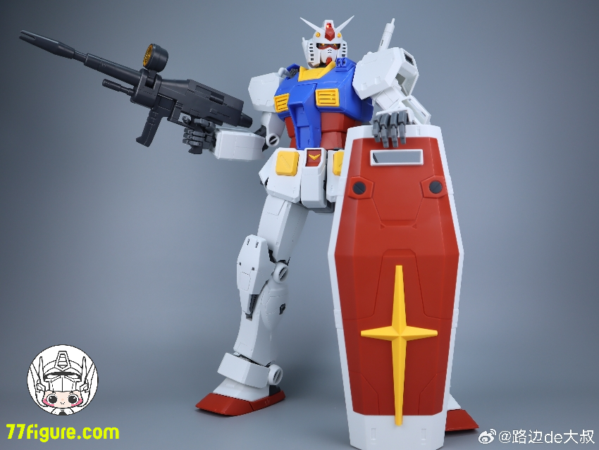 【先行販売】方大競 1/35 RX-78-2 ガンダム プラモデル