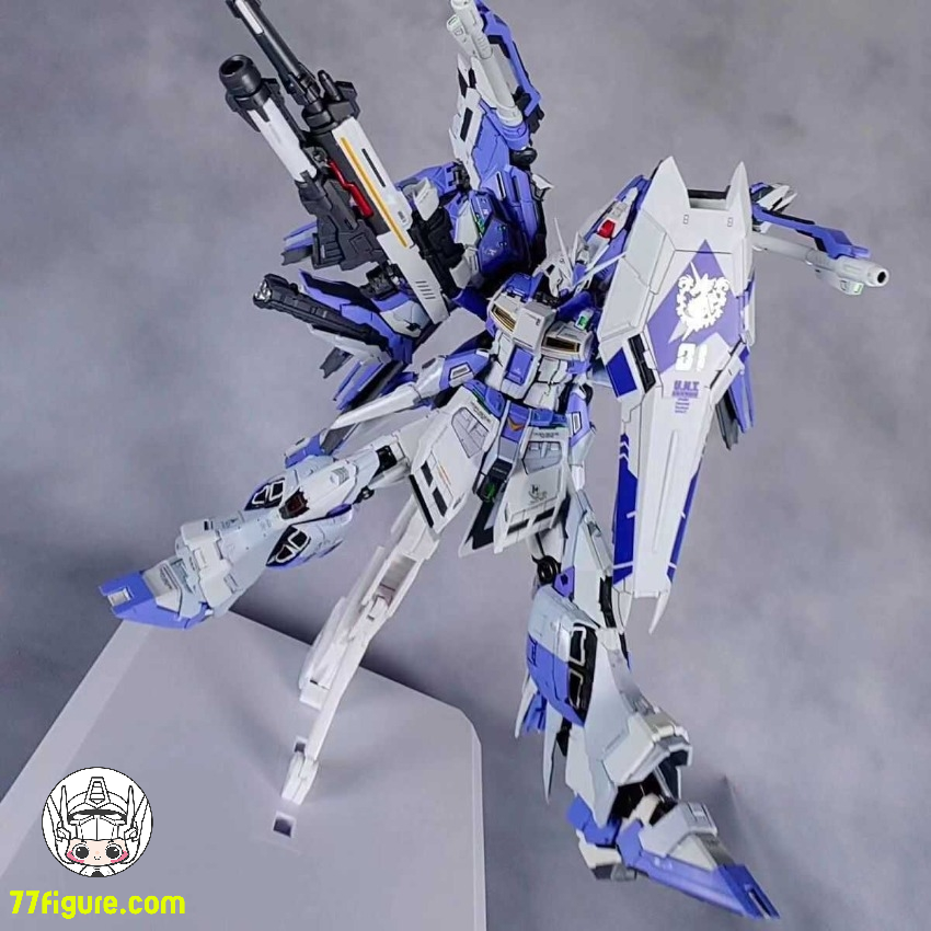 【予約商品】Vtiger 1/100 Rx-93-v2 Hi-v & ガン プラモデル