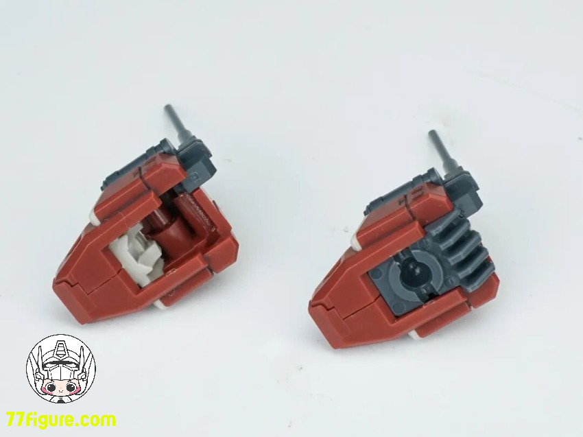 酋長大陸 1/144 超動騎兵 轟魔 赤Ver. プラモデル