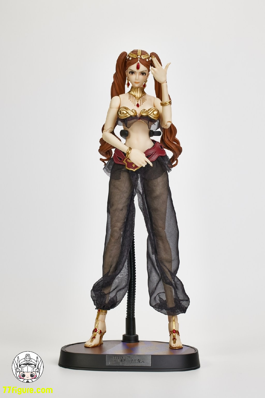 峰不二子フィギュア GONG & Pop Mart 1/6 『LUPIN the Third -峰不二子という女