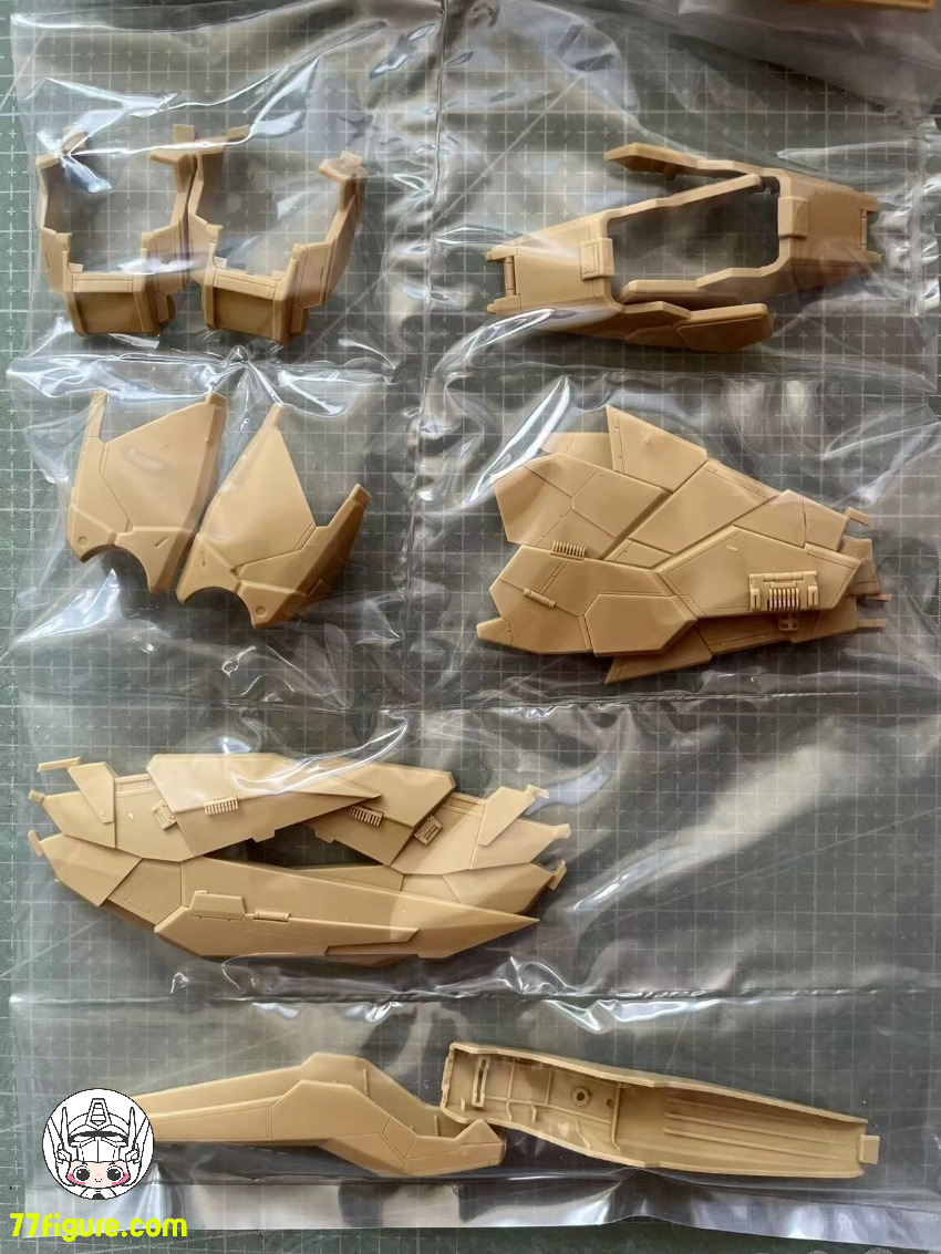 MILLER 1/60 ユニコーンガンダム2号機 バンシィ GK