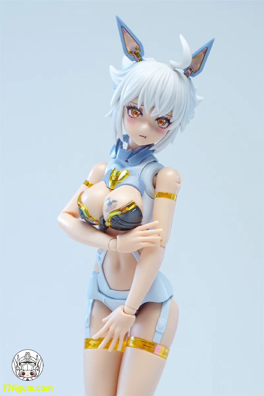 Nuke Matrix 1/12 「ファンタジーガール・サイバーフォレスト」マッドウルフ カロリーナ・ロルフ プラモデル