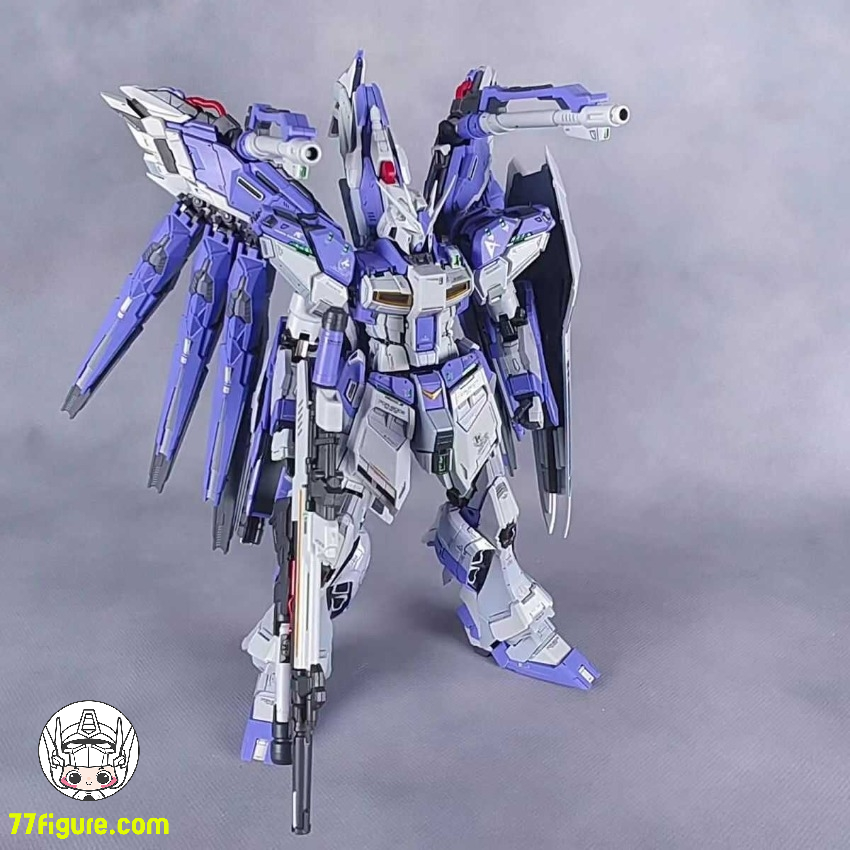 【予約商品】Vtiger 1/100 Rx-93-v2 Hi-v & ガン プラモデル