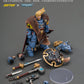 【予約商品】ジョイトイ JoyToy Source 1/18 『ウォーハンマー40K』 スペースウルフ ウルフガード・バトルリーダー マスタークラフト・パワーウェポン、ストームシールド、サンダーハンマー、マスタークラフト・ヘビーボルトピストル＆プラズマピストル付き 塗装済み可動フィギュア